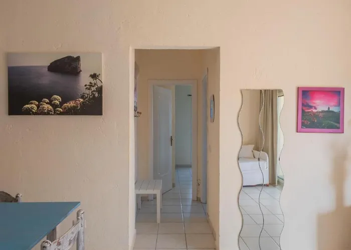Appartement Fantastico Baia De Bahas One Bedroom Four Sleeps - Child Num0883
