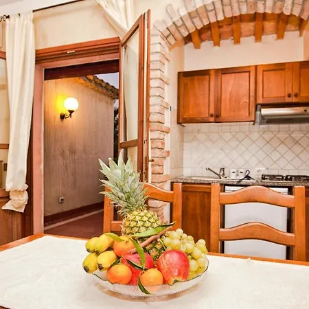 Apartment Fantastico Baia De Bahas One Bedroom Four Sleeps Child Num0883 Marinella (Sardinia)